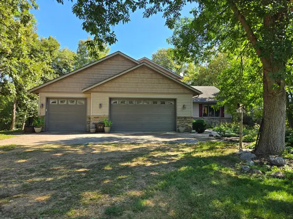 17500 Blackbird Trail, Hastings, MN 55033