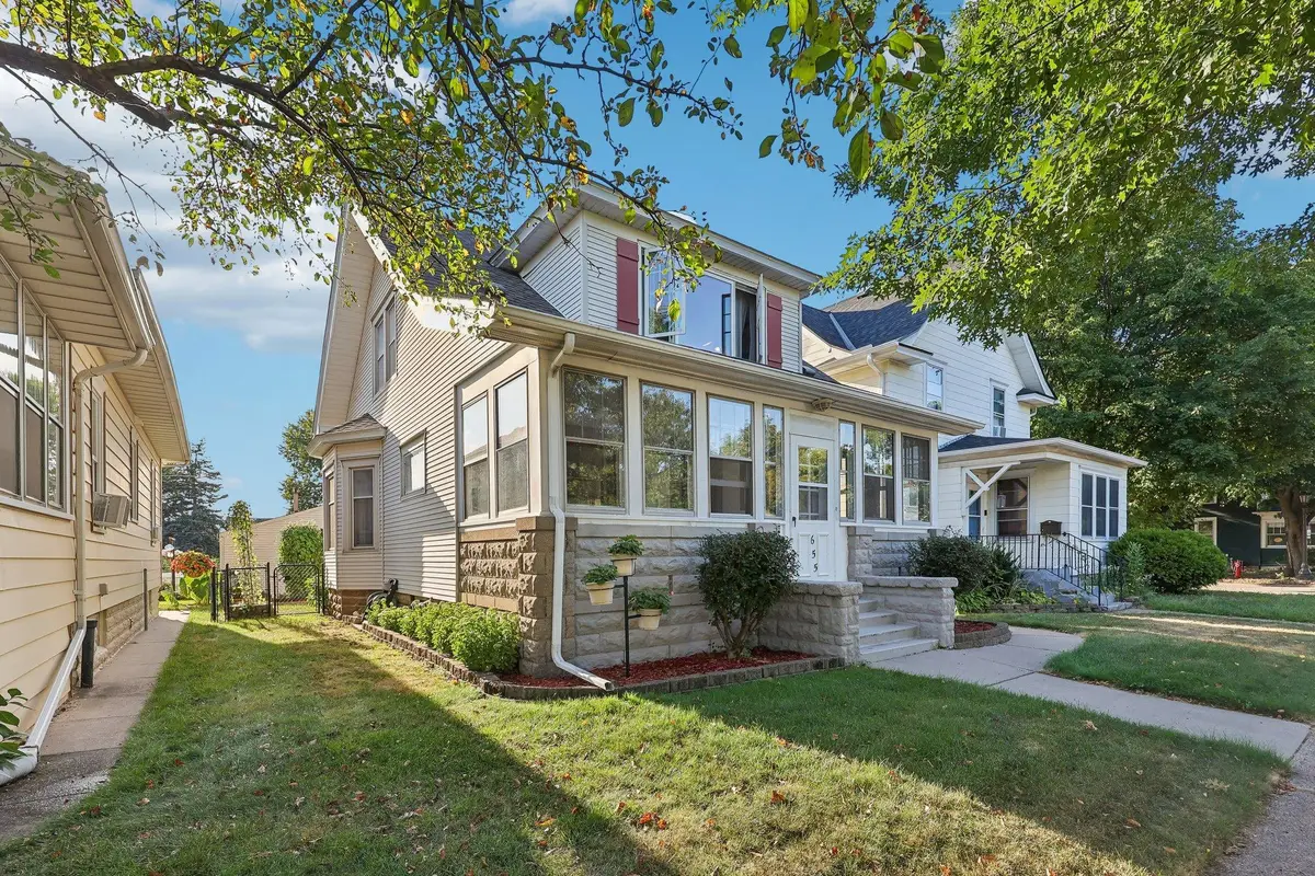 655 Simpson Street, Saint Paul, MN 55104 - #1