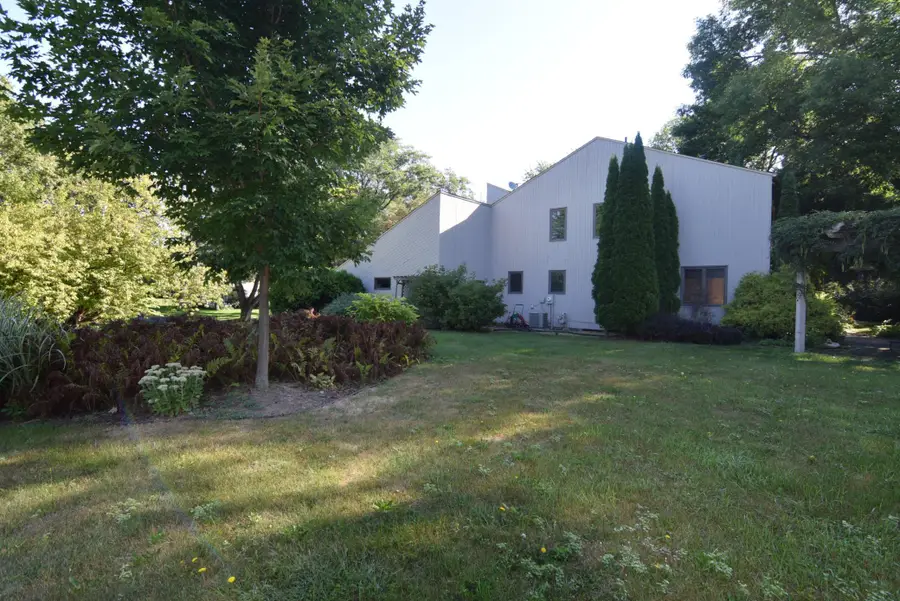 91 S Shannon Drive, Shakopee, MN 55379 - #3