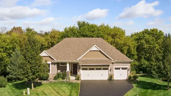 2225 Lake Circle, Victoria, MN 55386
