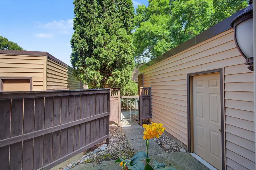 4749 Spring Circle, Minnetonka, MN 55345 - #3