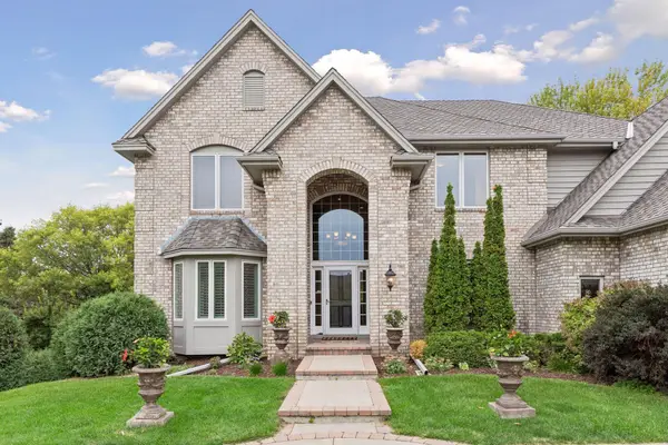 16465 Eagle Ridge Drive, Minnetonka, MN 55345