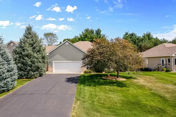 14329 Rochester Street Ne, Ham Lake, MN 55304