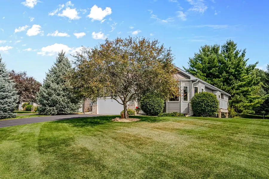 14329 Rochester Street Ne, Ham Lake, MN 55304 - #3
