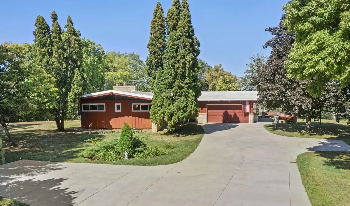 2439 Hauer Trail, Shakopee, MN 55379 - #1