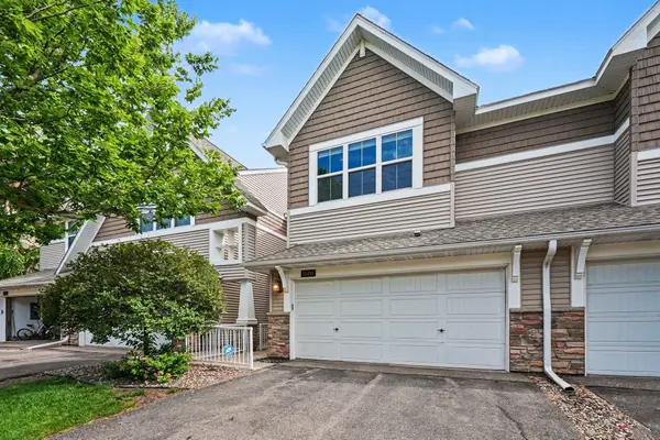 15493 June Grass Lane, Eden Prairie, MN 55347