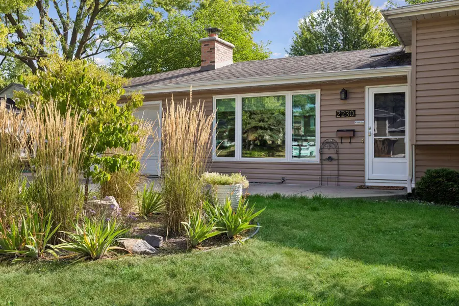 2230 Decatur Avenue N, Golden Valley, MN 55427 - #3