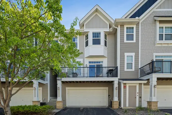 15593 Early Bird Circle #307, Apple Valley, MN 55124