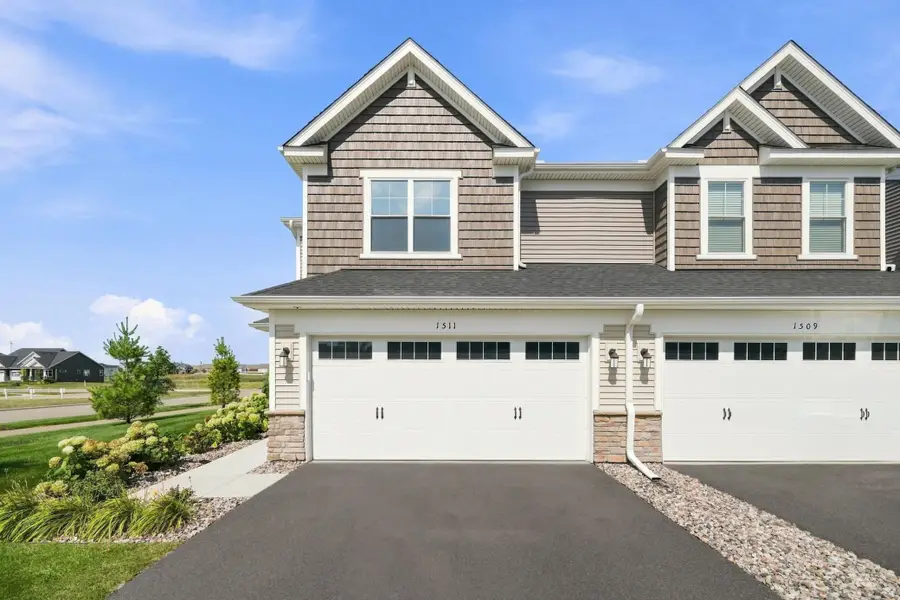 1511 Dogwood Lane, Carver, MN 55315 - #2