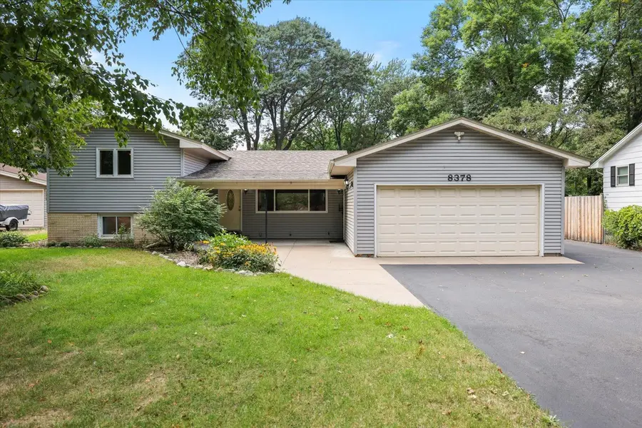 8378 Groveland Road, Mounds View, MN 55112 - #2