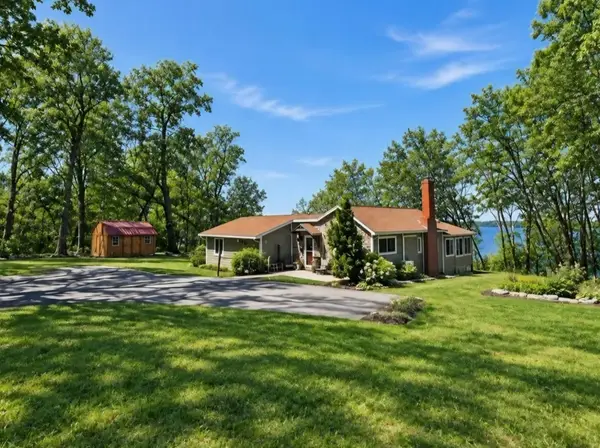 7630 Long Lake Road, Willmar, MN 56201