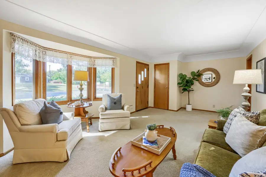 8901 Fremont Avenue S, Bloomington, MN 55420 - #3