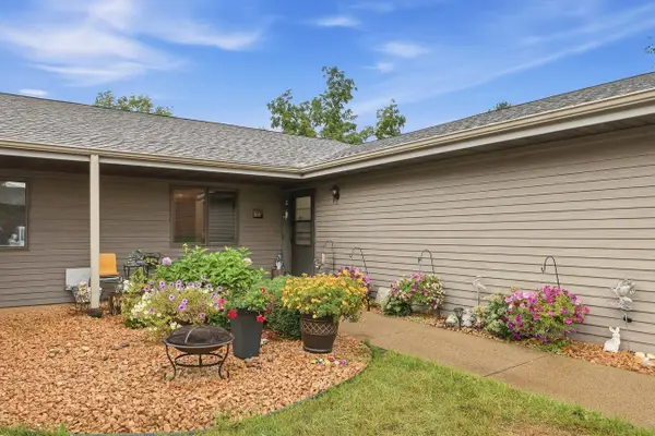 835 Cedar Court #9C, New Richmond, WI 54017