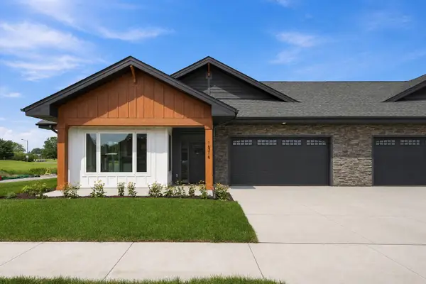 16316 Esprit Court, Lakeville, MN 55044