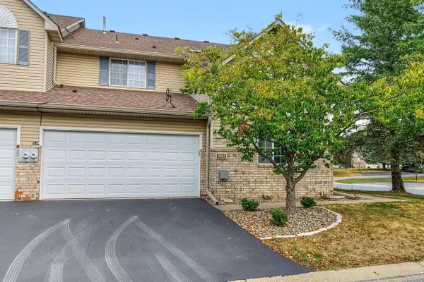 2802 Mallard Drive, Woodbury, MN 55125