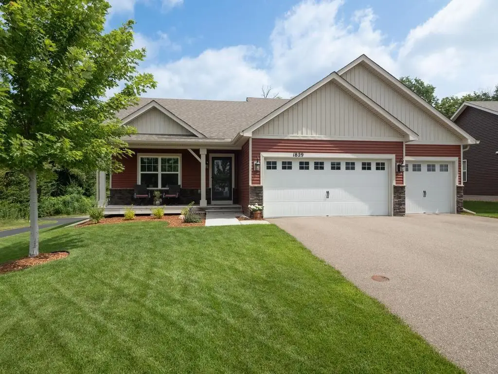 1829 Attenborough Street, Shakopee, MN 55379 - #1