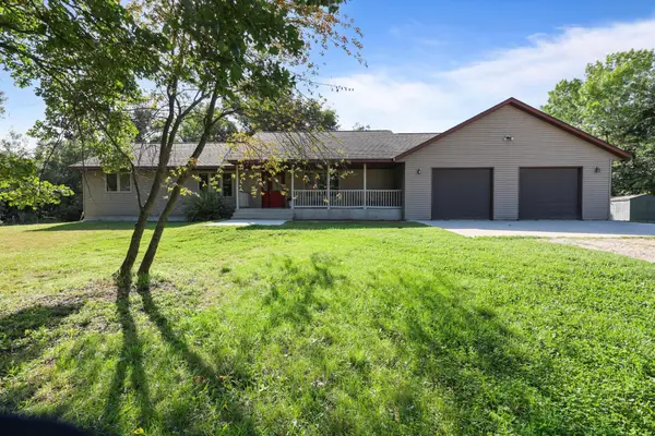 17413 Major Avenue, Hutchinson, MN 55350