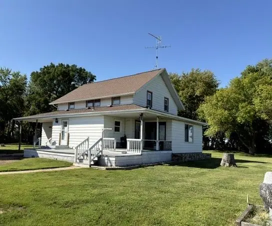54299 910 Street, Windom, MN 56101