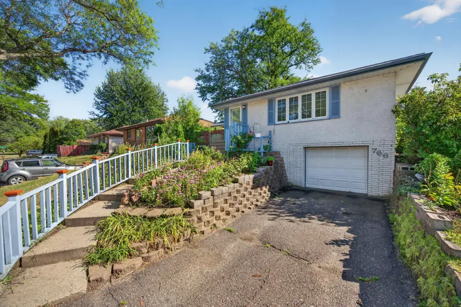 766 Idaho Avenue E, Saint Paul, MN 55106 - #2