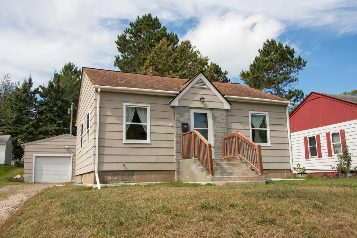517 NE 10th Avenue, Grand Rapids, MN 55744 - #1