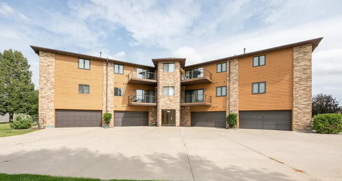 3201 14th Street S #203, Moorhead, MN 56560 - #1
