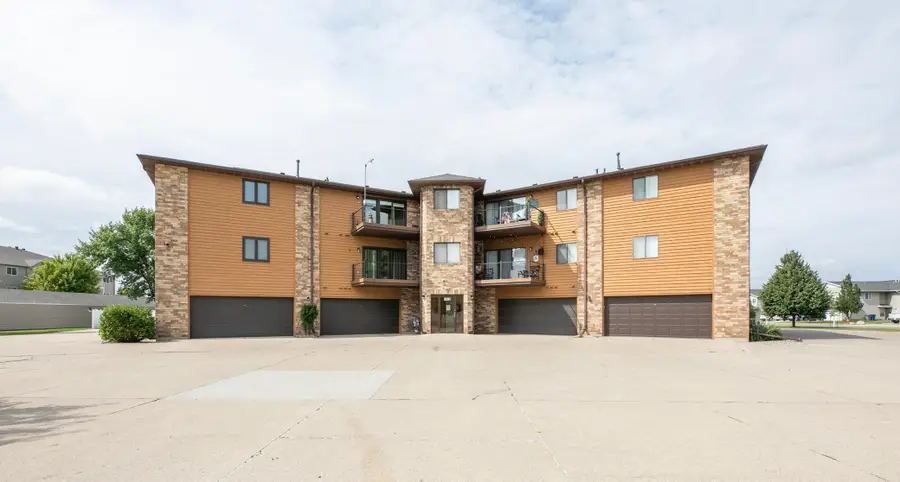 3201 14th Street S #203, Moorhead, MN 56560 - #2