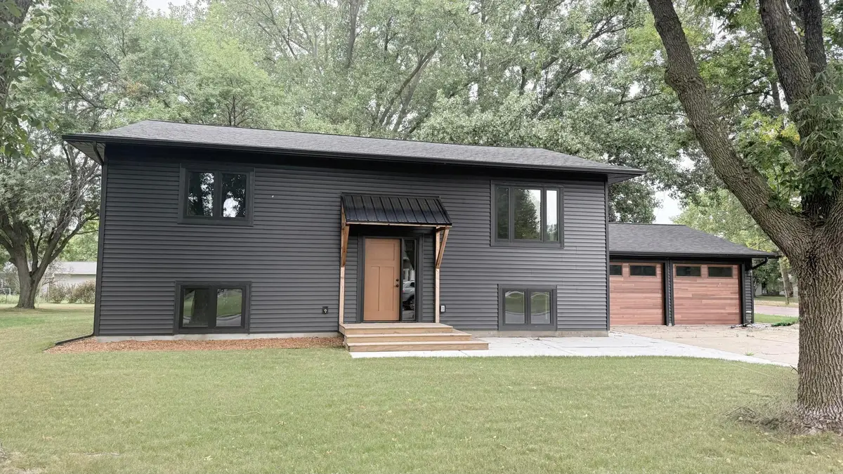 100 Edgewood Drive, Redwood Falls, MN 56283 - #1