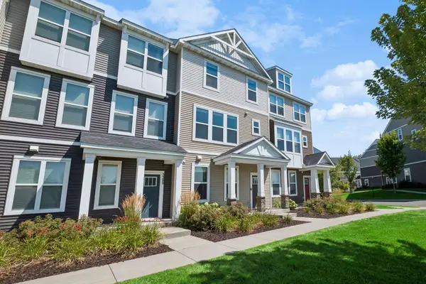 5202 Hampton Street Ne, Prior Lake, MN 55372