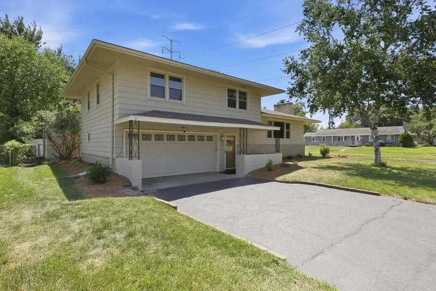 2919 64th Avenue N, Brooklyn Center, MN 55430 - #2