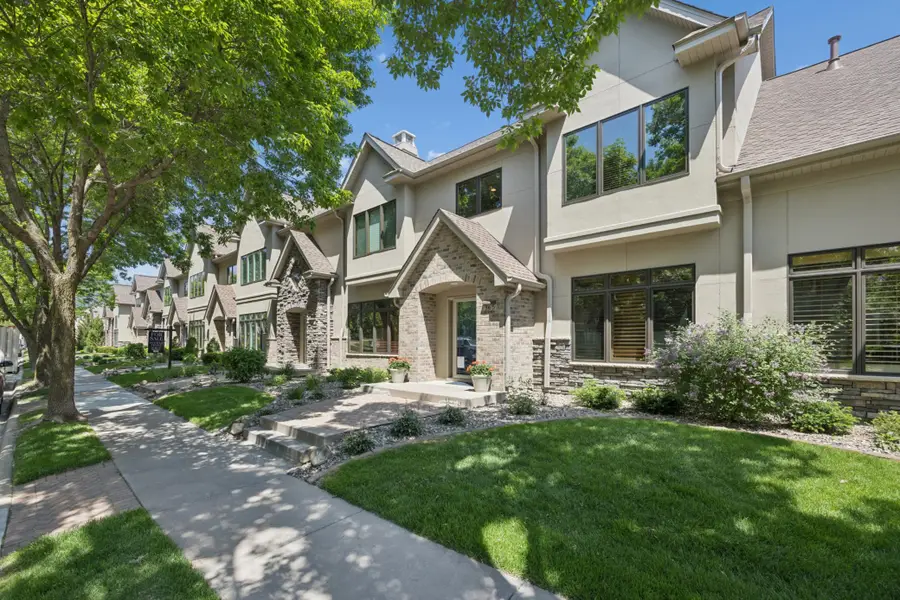 365 Willoughby Way W, Minnetonka, MN 55305 - #2