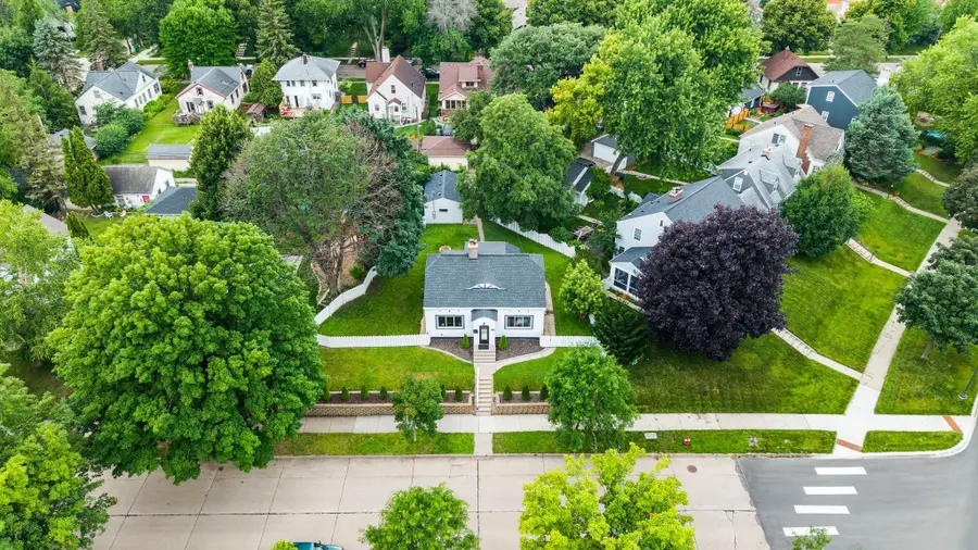 2820 Cleveland Street Ne, Minneapolis, MN 55418 - #2