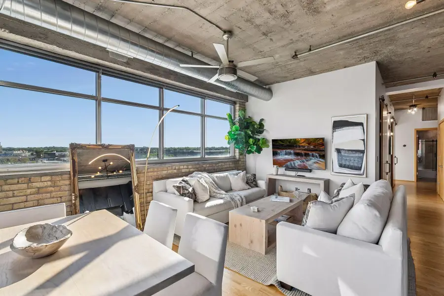 748 3rd Street N #600, Minneapolis, MN 55401 - #3