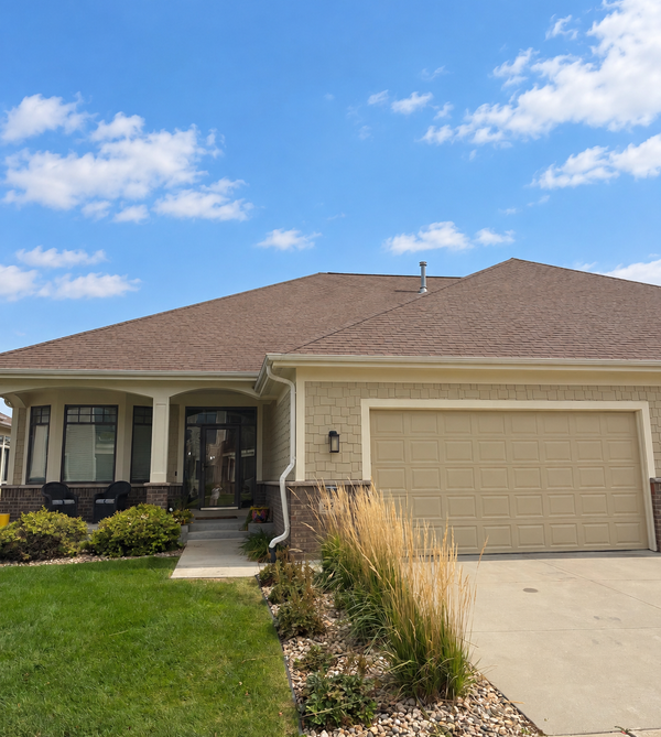 878 Diseworth Court Ne, Byron, MN 55920