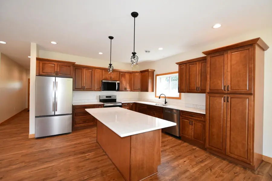 331 5th Avenue Ne, Mazeppa, MN 55956 - #2