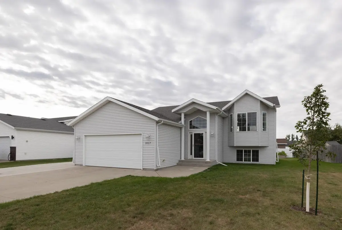 1017 Westport Parkway, West Fargo, ND 58078 - #1