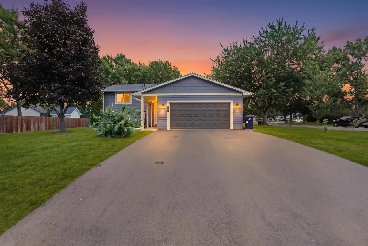 1239 Ruby Lane, Shakopee, MN 55379 - #1