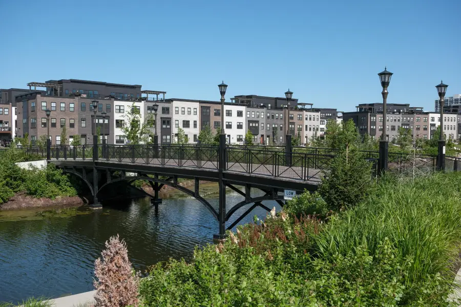 855 Woodlawn Avenue #E, Saint Paul, MN 55116 - #2