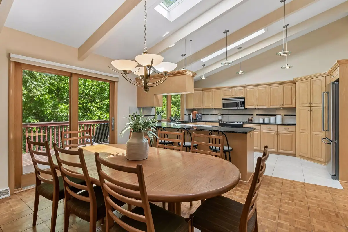 2700 Kyle Avenue N, Golden Valley, MN 55422 - #1