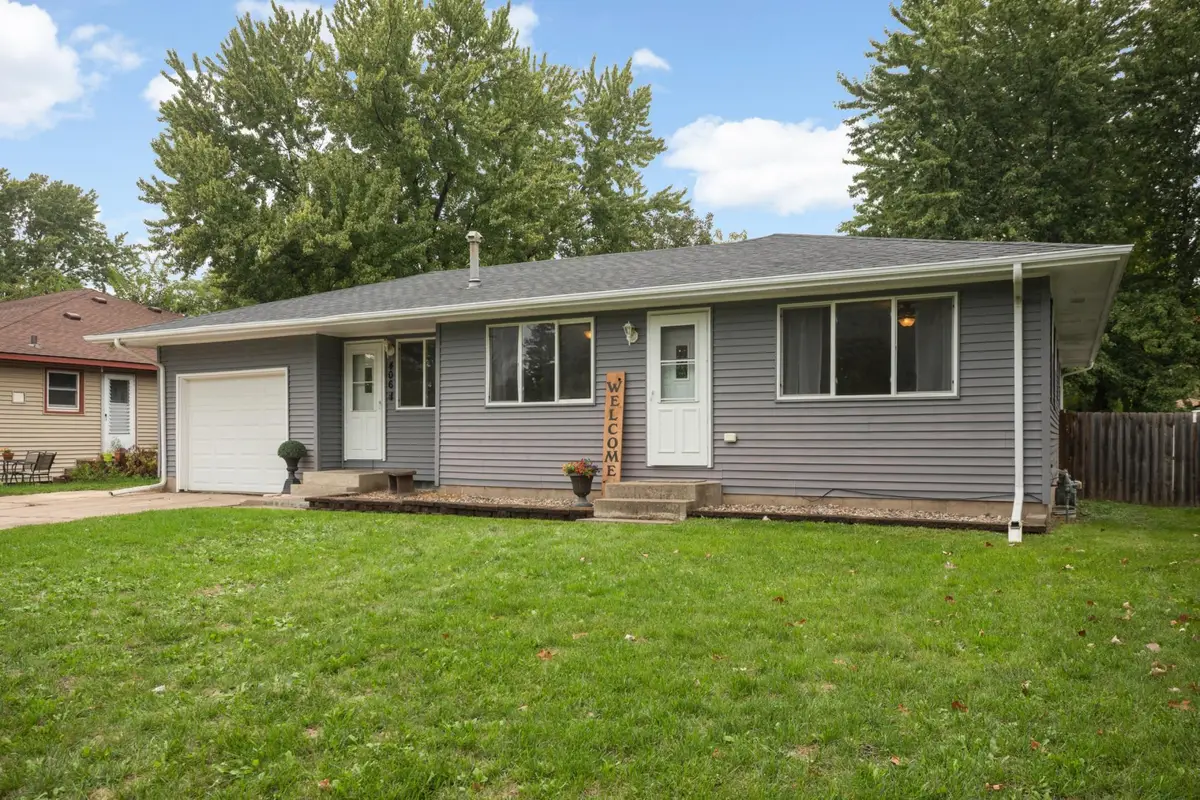 406 18th Street W, Hastings, MN 55033 - #1