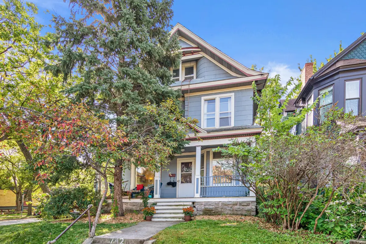 742 Holly Avenue, Saint Paul, MN 55104 - #1