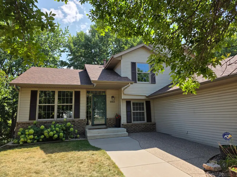 9953 Starlight Drive, Woodbury, MN 55125 - #2