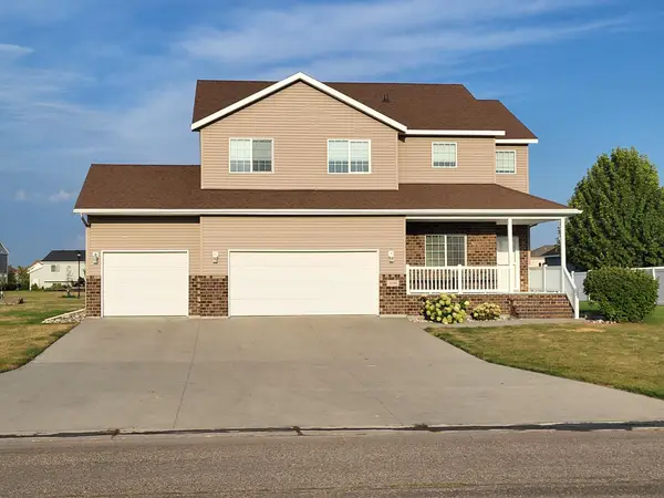 3698 N Sedona Drive, West Fargo, ND 58078