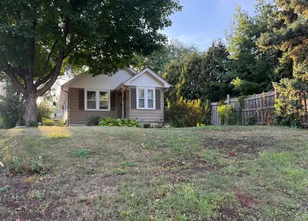 6144 Brookview Avenue, Edina, MN 55424