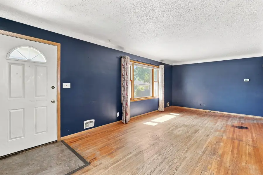 1045 Keefe Street, Eagan, MN 55121 - #2