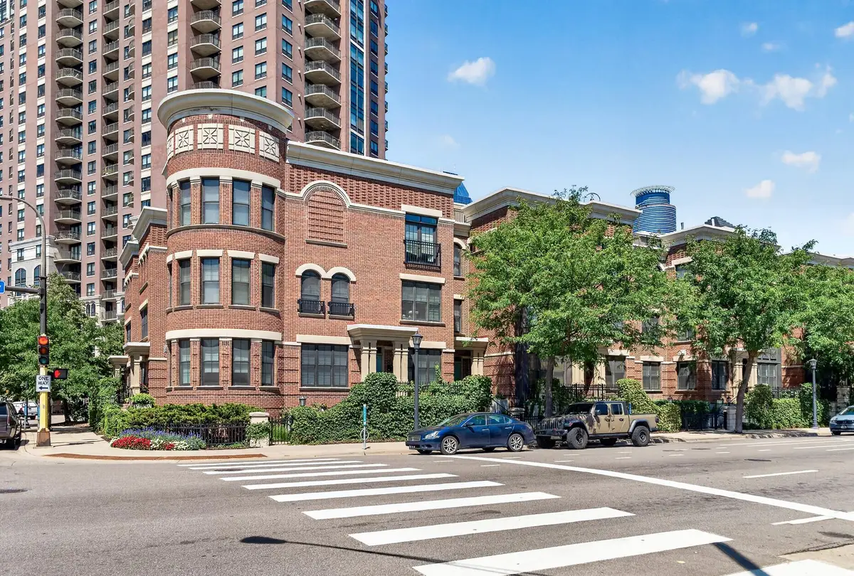 530 Grant Street E, Minneapolis, MN 55404 - #1