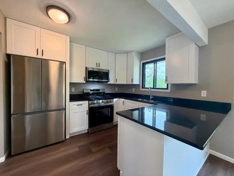 1612 69th Avenue N, Brooklyn Center, MN 55430 - #3