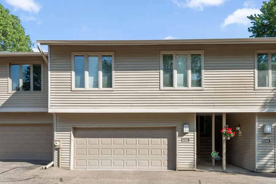 6304 Falcon Court, Edina, MN 55436 - #2