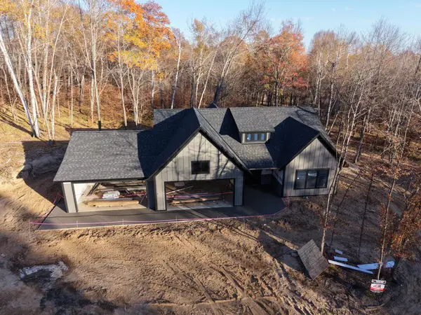 37880 Wilderness Parkway, Crosslake, MN 56442