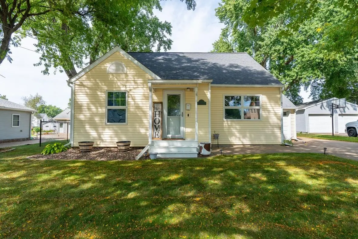 548 W Hudson Street, Mondovi, WI 54755 - #1