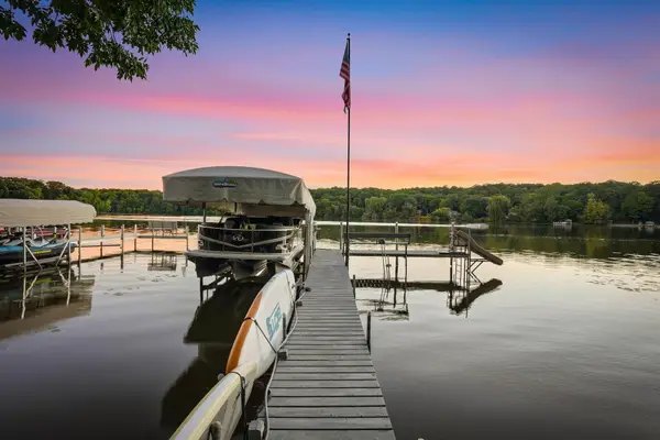 510 Pleasant View Road, Chanhassen, MN 55317